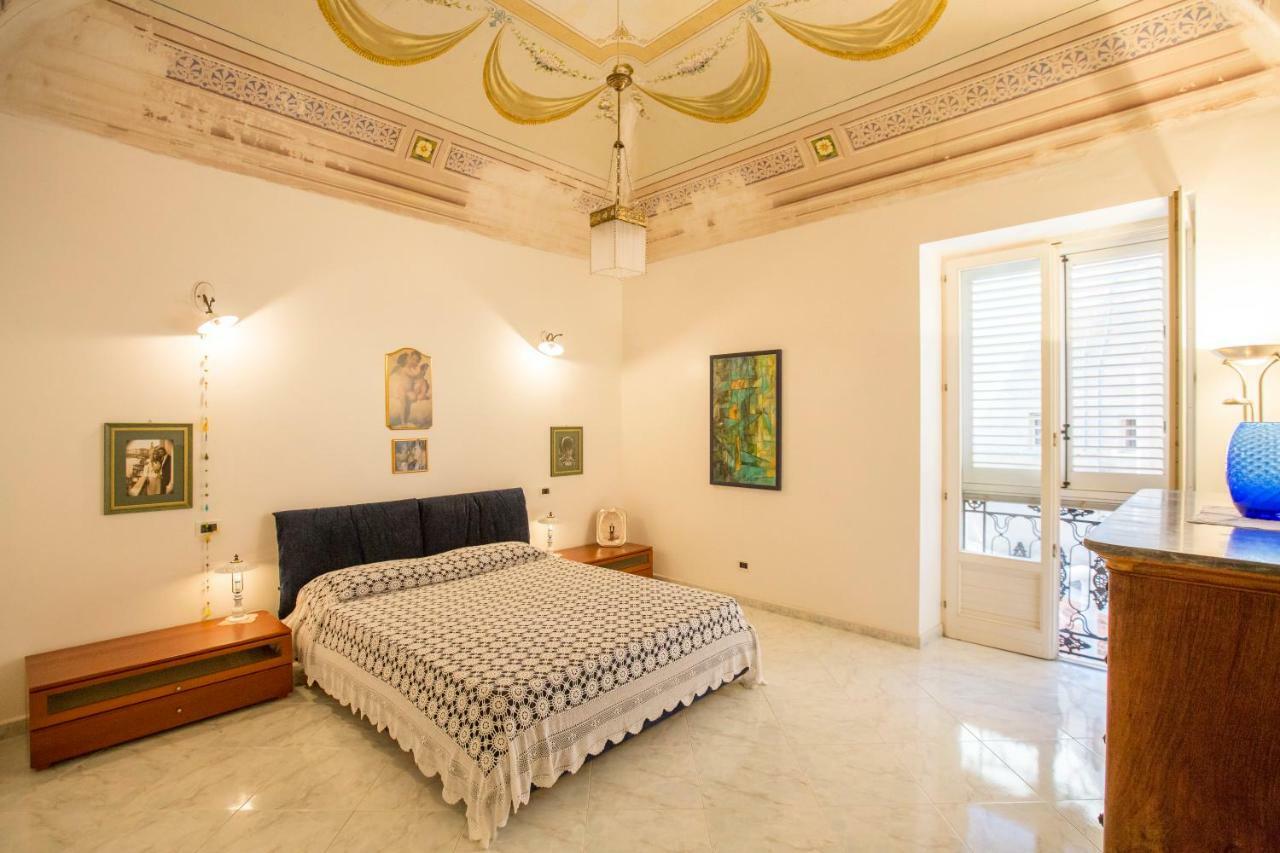 Domus Osterio Magno Apartment Cefalu Luaran gambar